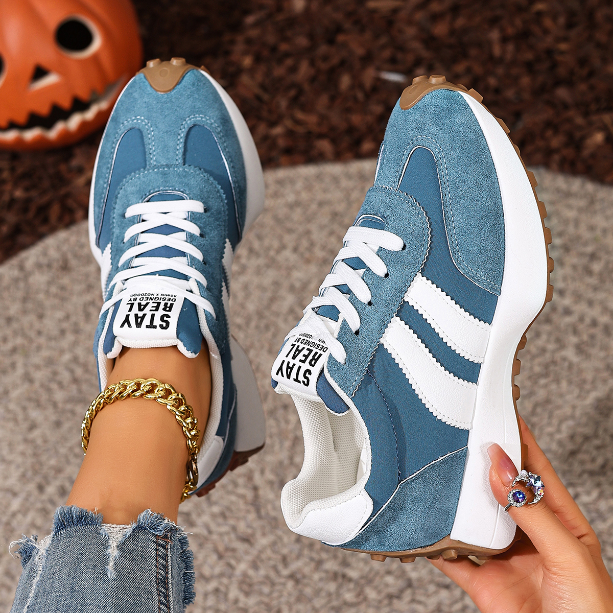 Women Fashion Trend 2025 - Trend Women Sneakers 2025 New Casual